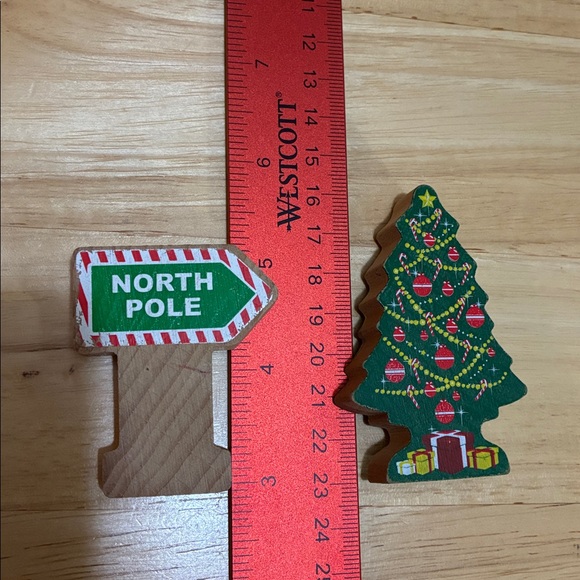 Festive Wooden Christmas Tree and North Pole sign -add to your kids’ train set - Picture 2 of 3